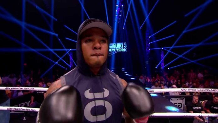Tyrone Spong Knocks Michael Duut Out in Dramatic Fashion